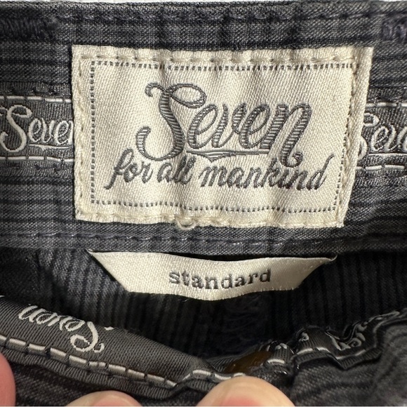 7 For All Mankind Standard pants, lightweight, size 32. Dark gray plaid, spring - Picture 4 of 15